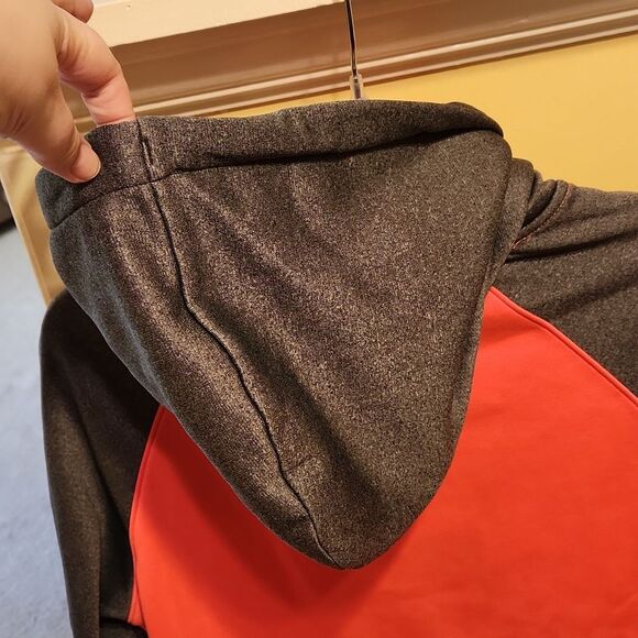 Under Armour Women's Semi-Fitted Pullover Hoodie Bright Pink & Gray Size M - Picture 10 of 10